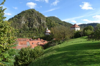 Kamnik, pogled na Mali in Stari grad.