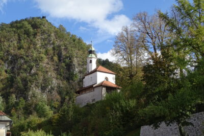 Kapela sv. Eligija na Malem gradu.